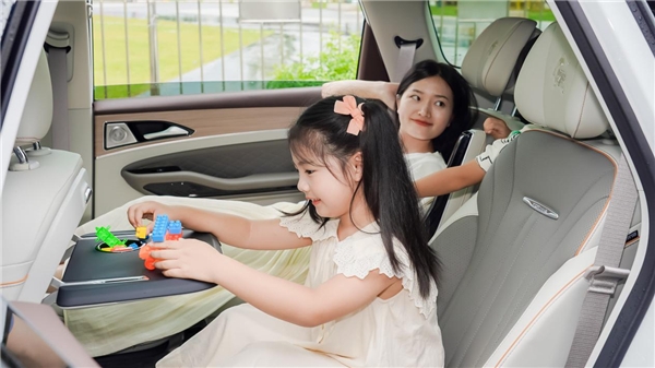 这个暑假的游乐主线任务，开着风行游艇畅玩广州第8张