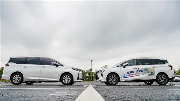 这个暑假的游乐主线任务，开着风行游艇畅玩广州第6张